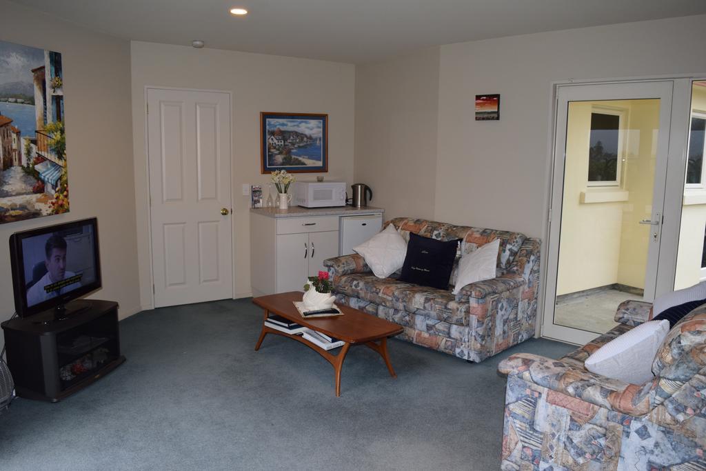 Motueka Homestay Bed & Breakfast Exterior photo