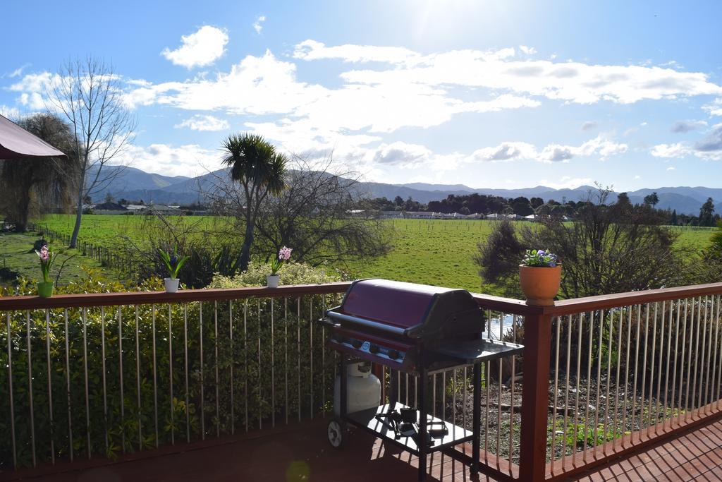 Motueka Homestay Bed & Breakfast Exterior photo